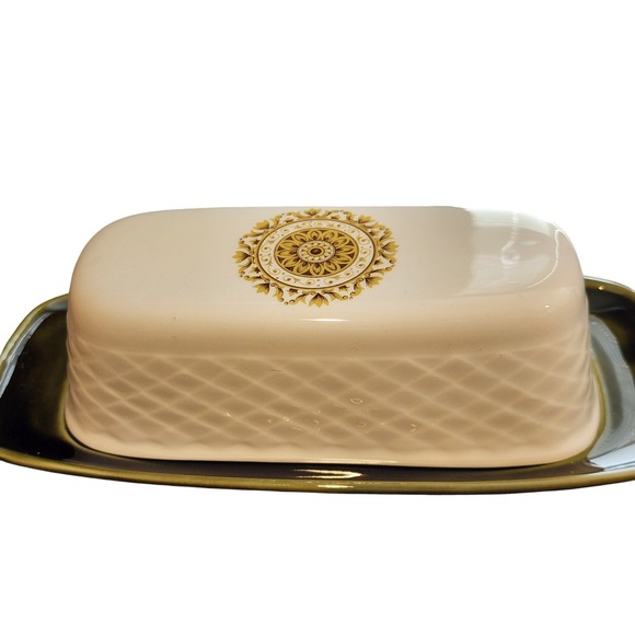 Enoch Wedgwood Tunstall Gold Medallion Butter Dish Salt Pepper Set England - Picture 3 of 6